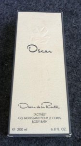 Oscar by Oscar De La Renta 6.8 oz Body Bath